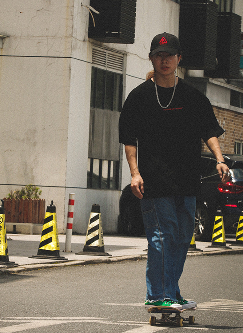 SKATEBOARD TRIANGLE EMBROIDERED CAP UWDES4469