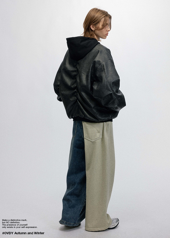 GATHERED BACK HOODED BOMBER JACKET BEDES4534