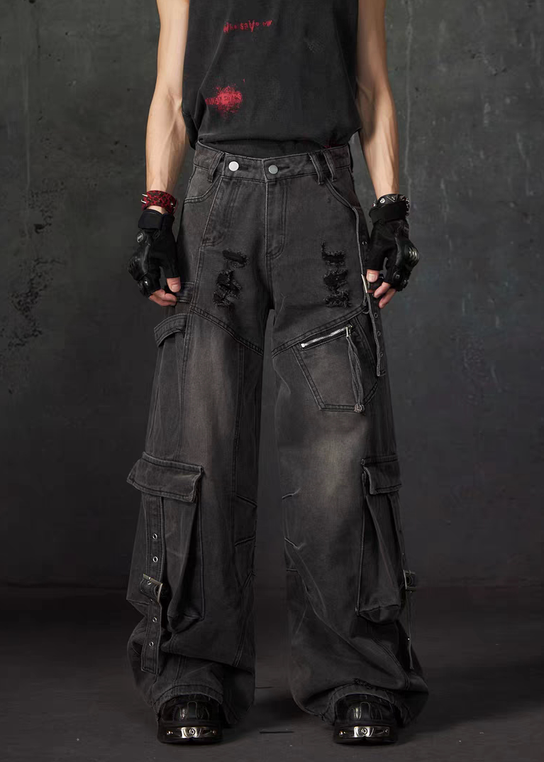 MULTI POCKET DAMAGED DENIM CARGO PANTS DFDES4622