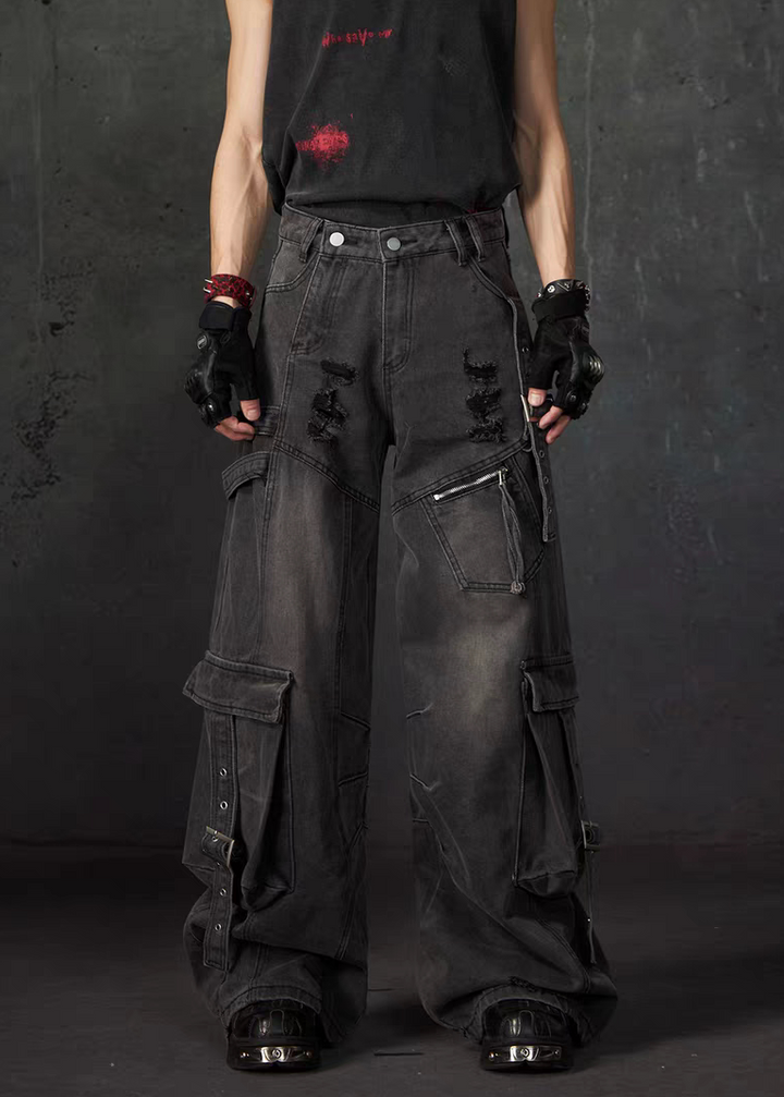 MULTI POCKET DAMAGED DENIM CARGO PANTS DFDES4622