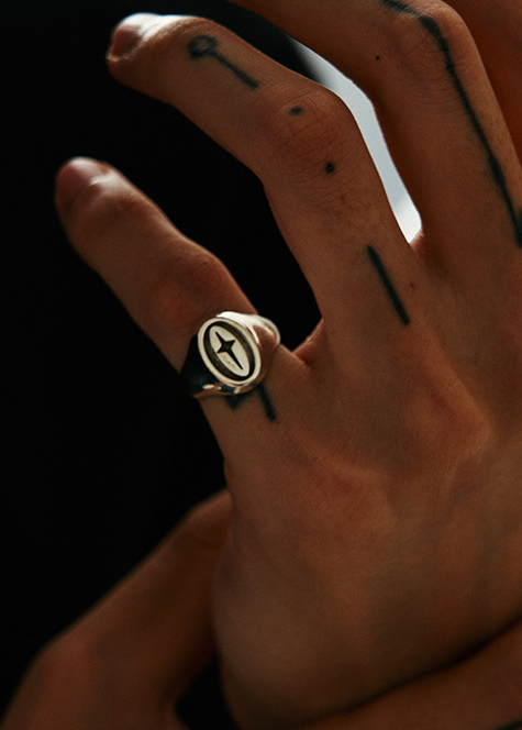 STAR SIGNET OPEN RING BEDES4686