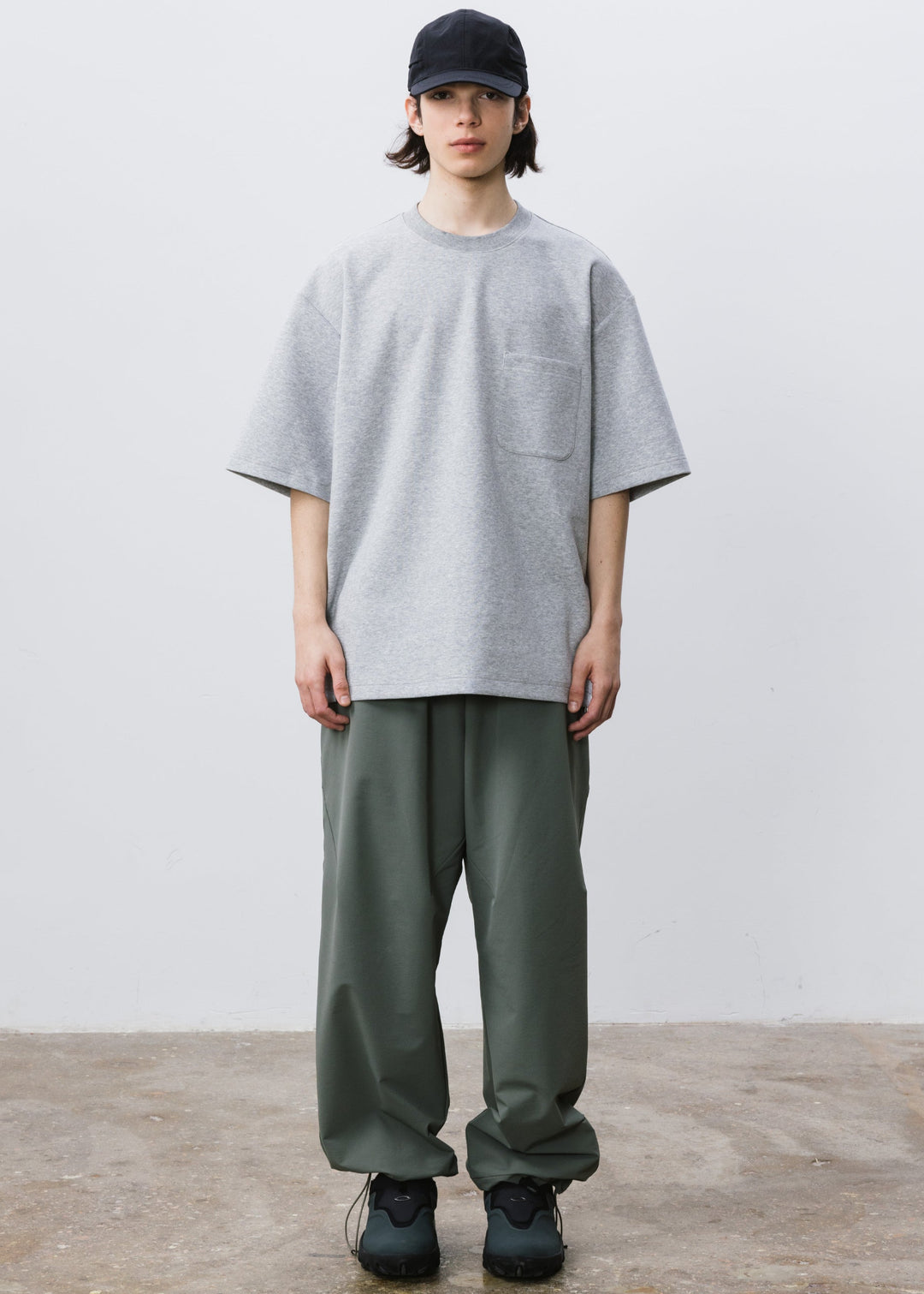 OVER SIZED POCKET T-SHIRT BHDES4447