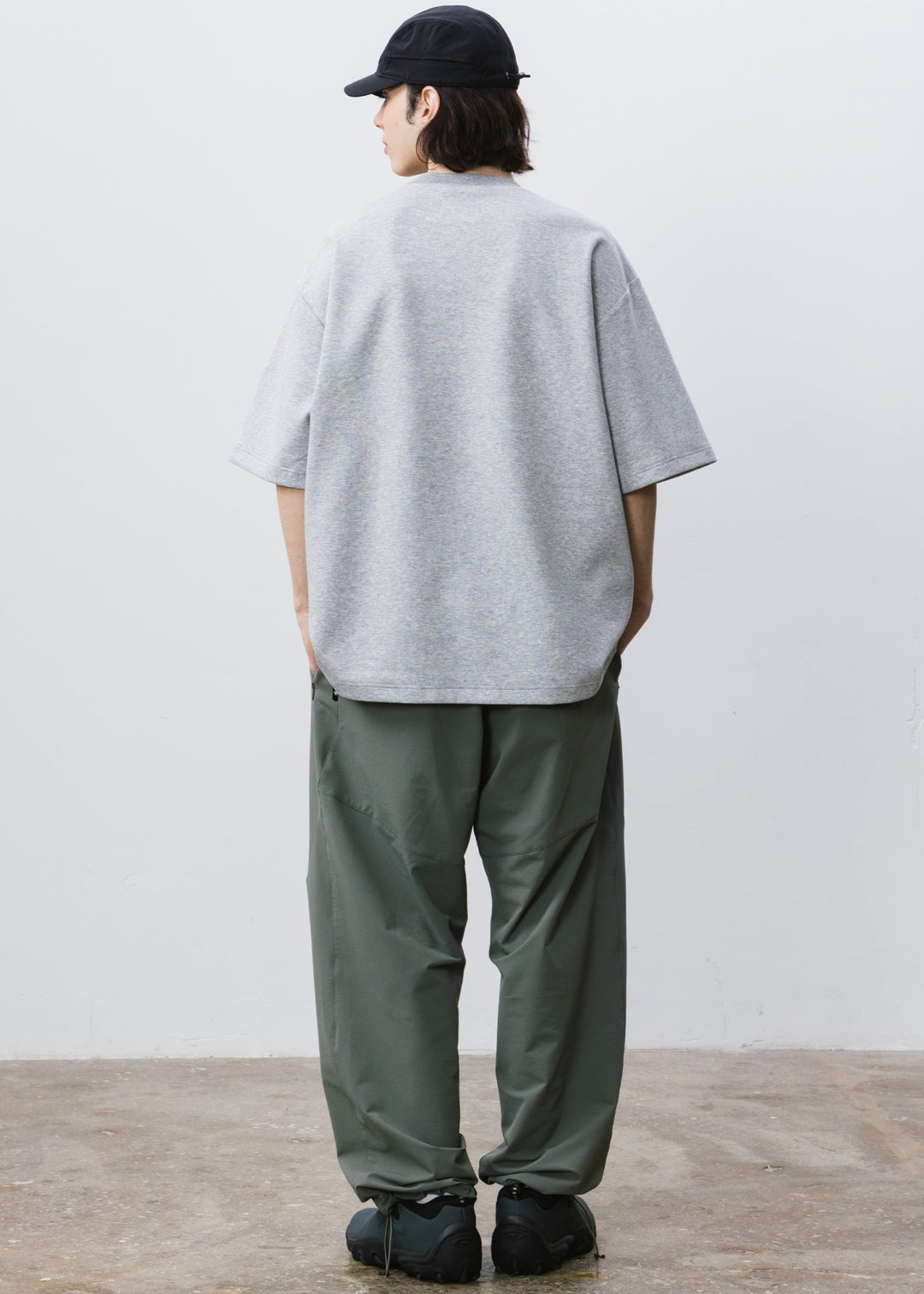 OVER SIZED POCKET T-SHIRT BHDES4447
