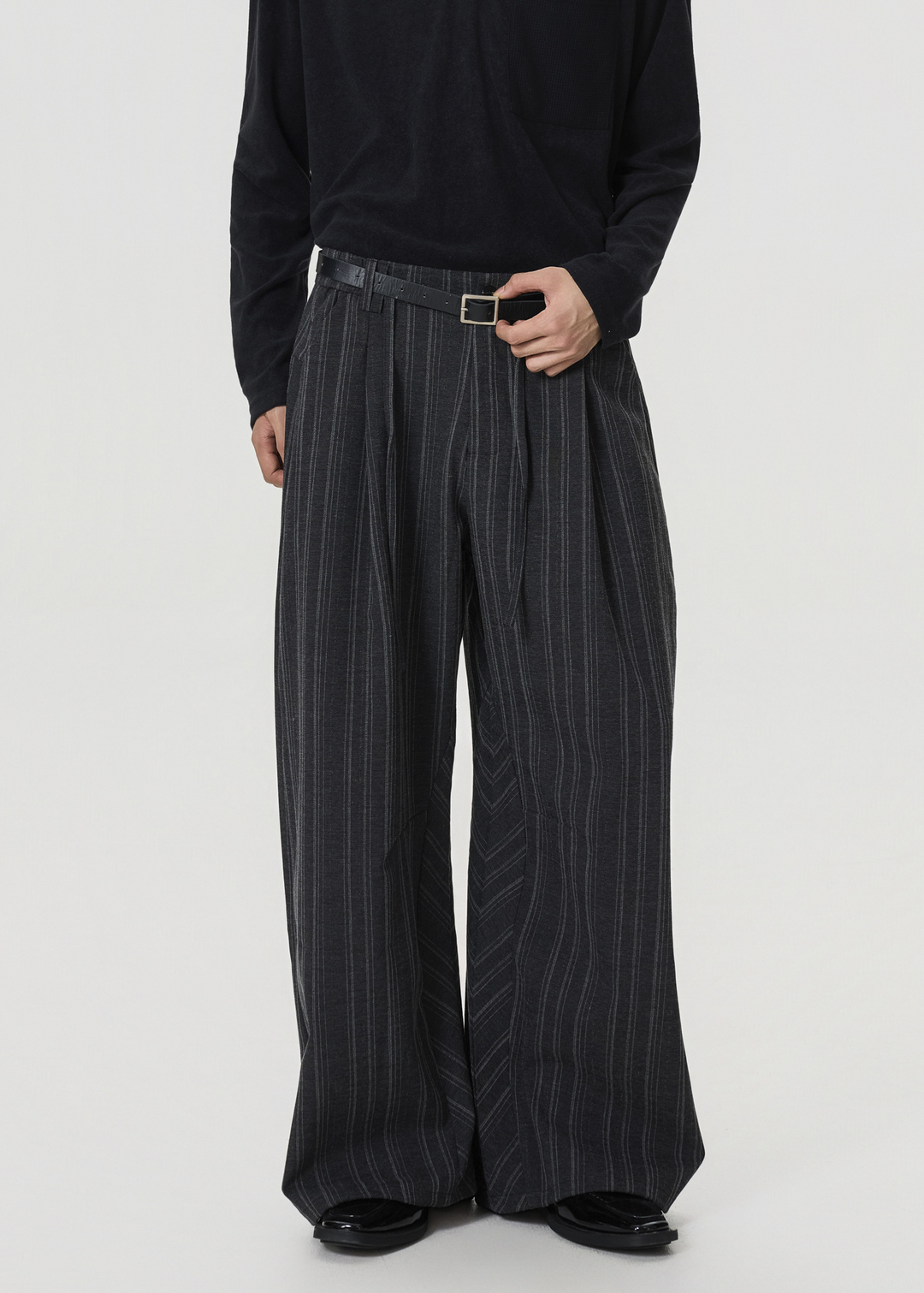 PINSTRIPE WIDE PANTS BEDES4545