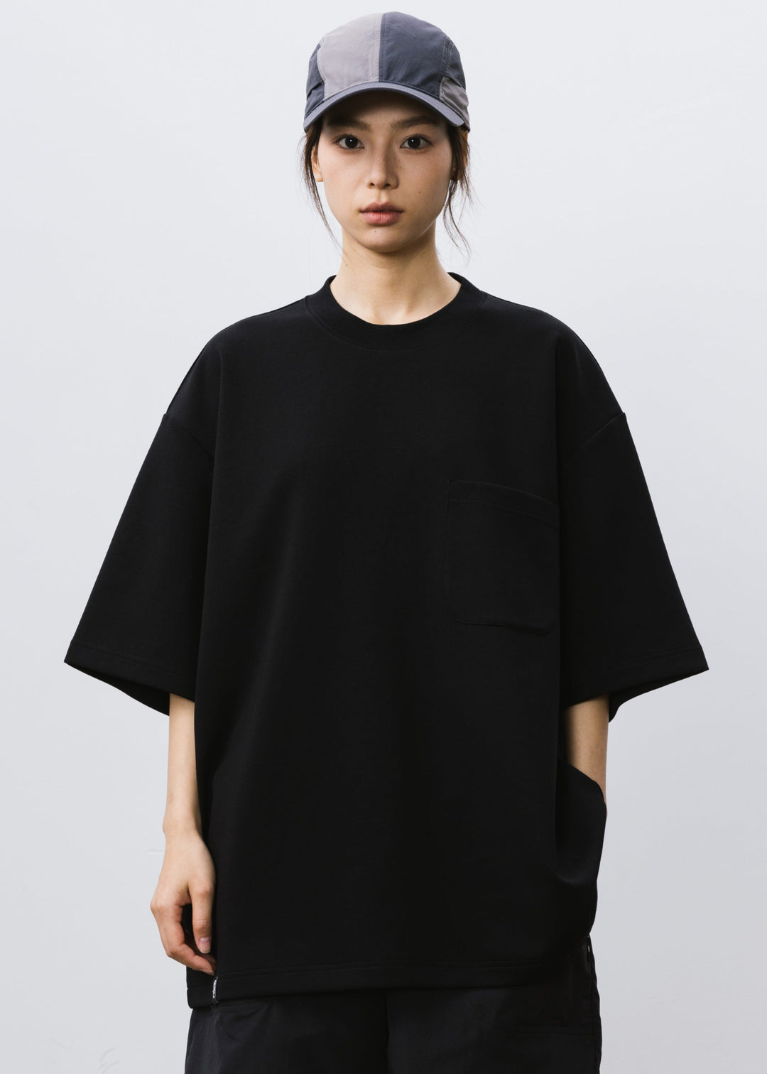 OVER SIZED POCKET T-SHIRT BHDES4447