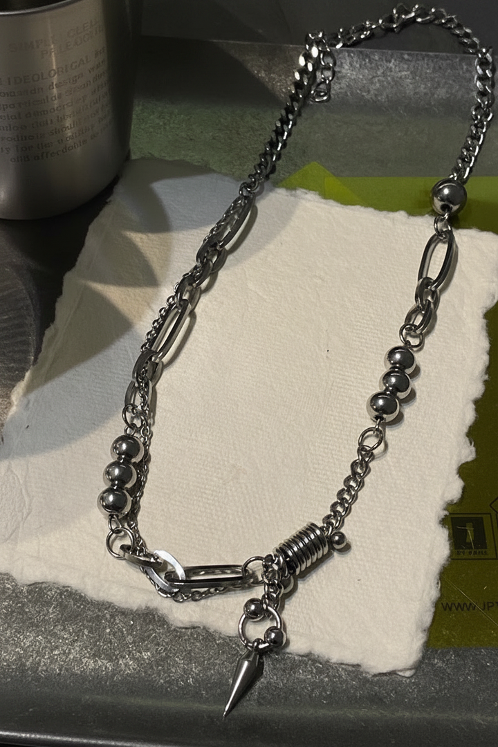 ASYMMETRIC SPIKE CHAIN NECKLACE BEDES4709