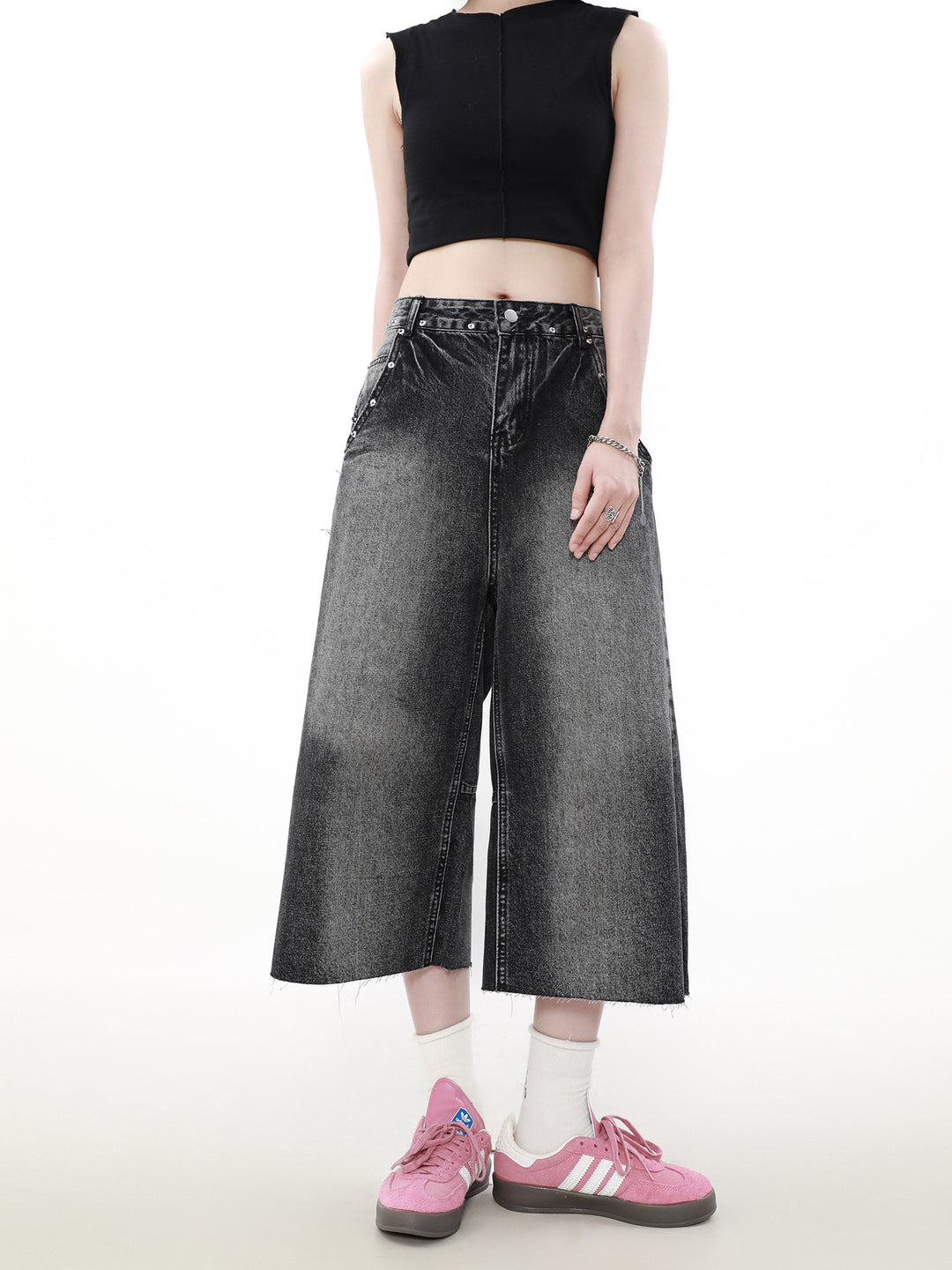 BLACK DENIM WIDE CROPPED PANTS MNDES4458