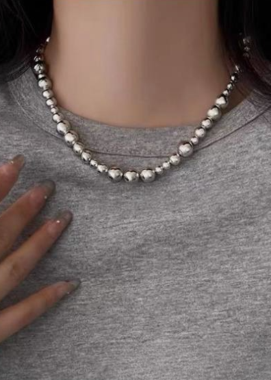 GRADATION BALL CHOKER NECKLACE BEDES4685