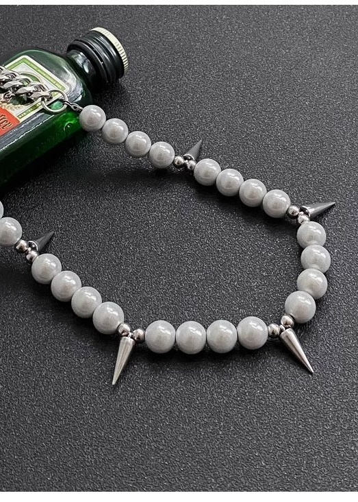 SPIKE PEARL NECKLACE BEDES4604