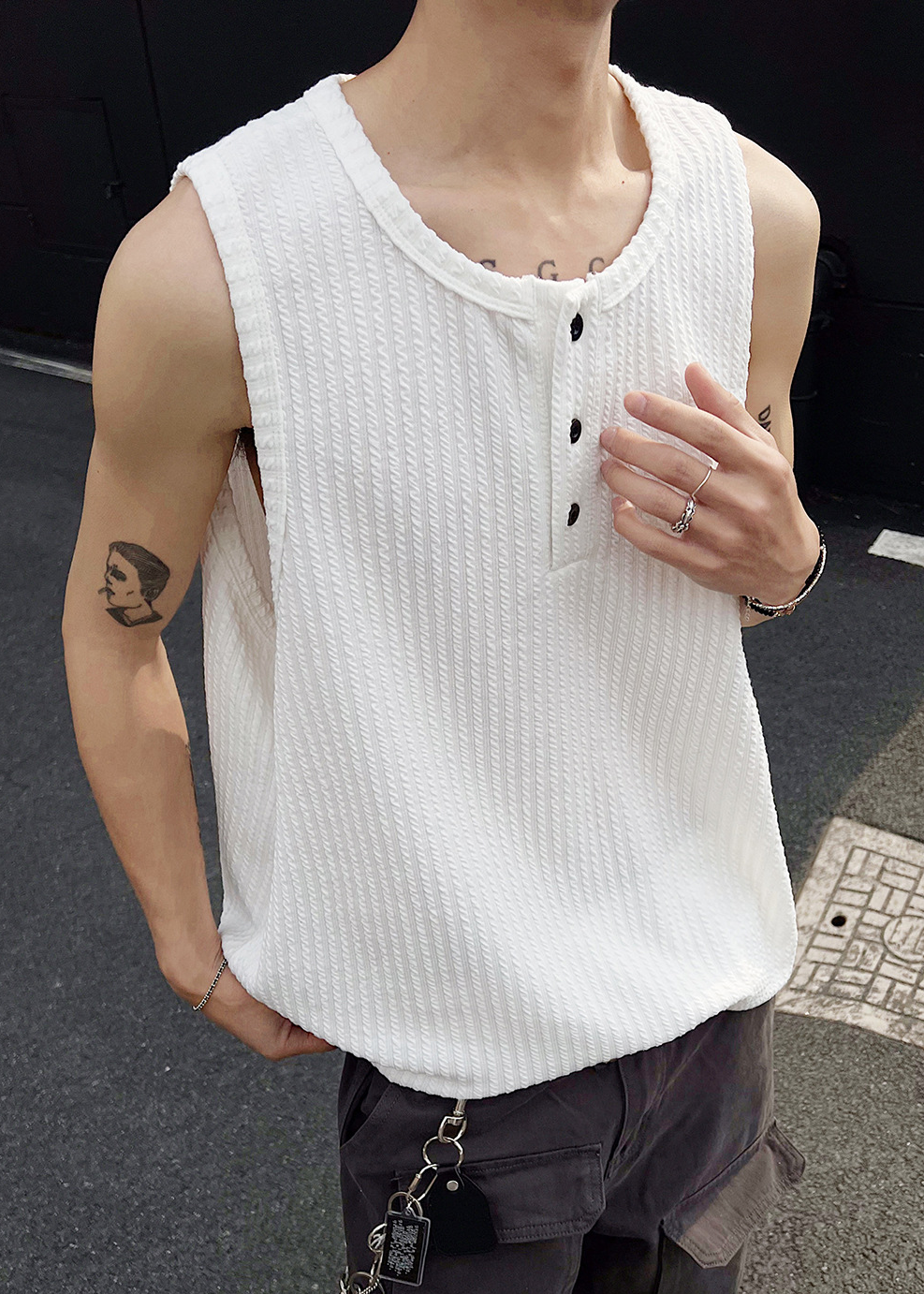 TEXTURED HENLEY TANK TOP BEDES4724