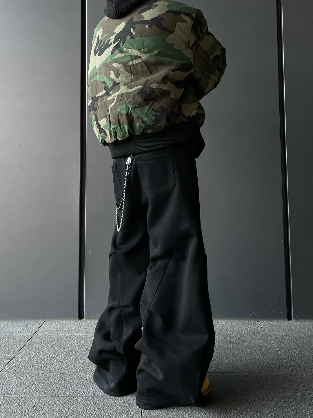 TUCK WIDE SWEAT PANTS DFDES4444