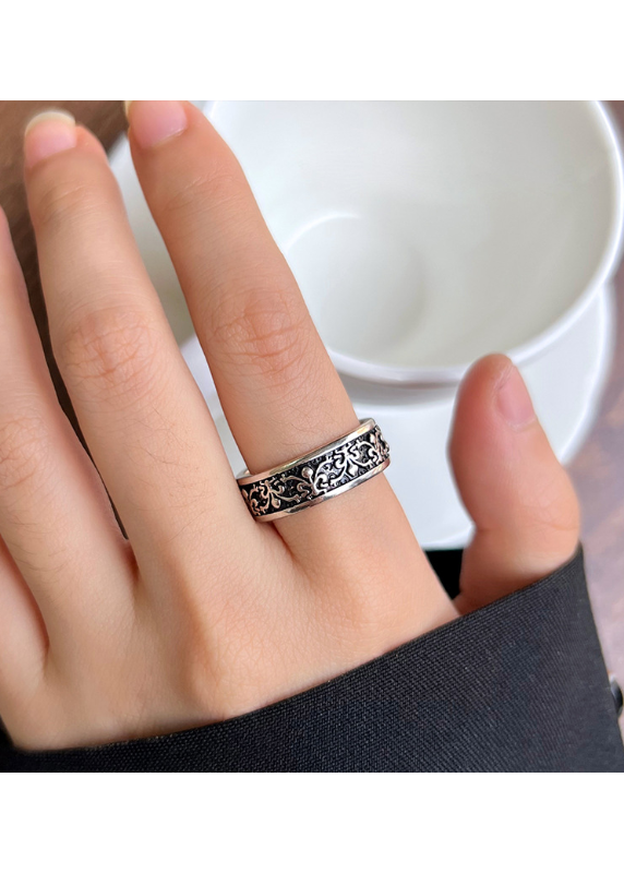 VINTAGELIKE FLORAL ENGRAVED BAND RING BEDES4708