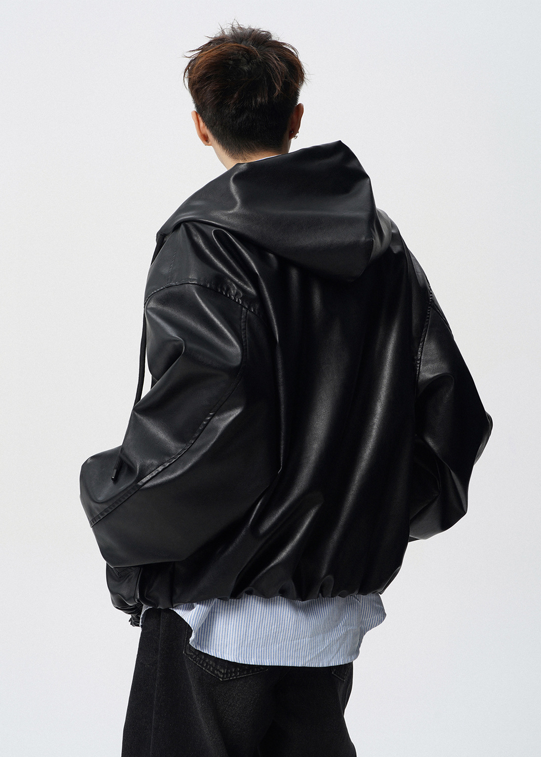 VOLUME SLEEVE HOODED LEATHER JACKET BEDES4535