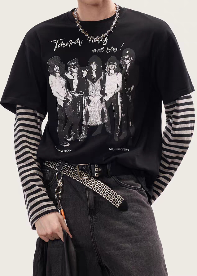 LAYERED STRIPE SLEEVE GRAPHIC TEE DFDES4617