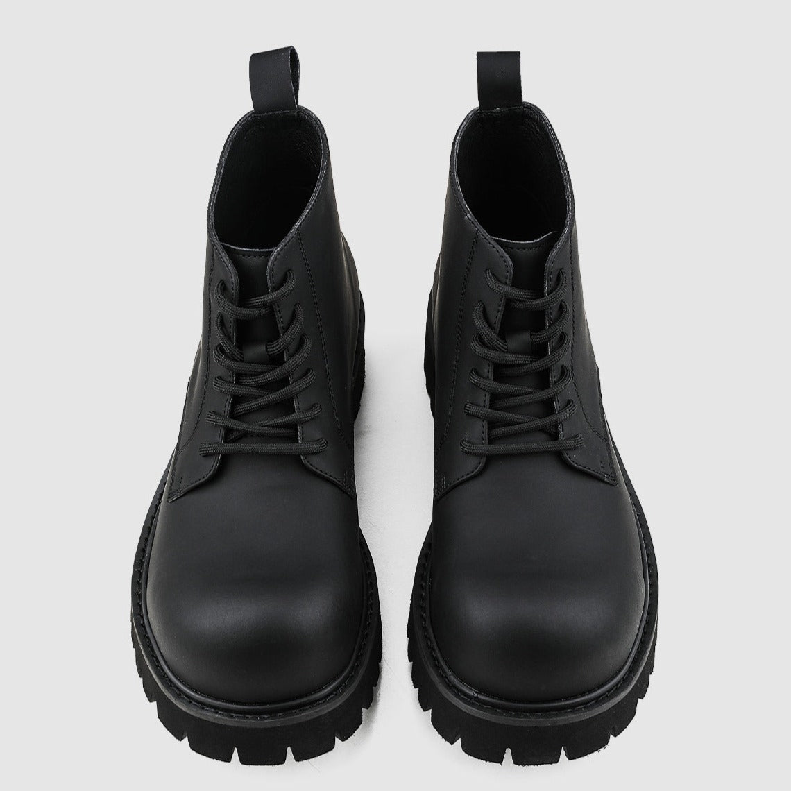 スクウェアトゥブーツ – Deuku